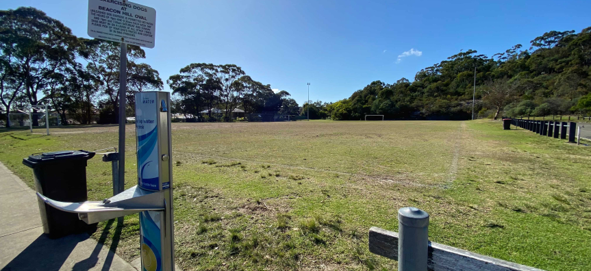 Sportsfield 2 with bubbler and bin