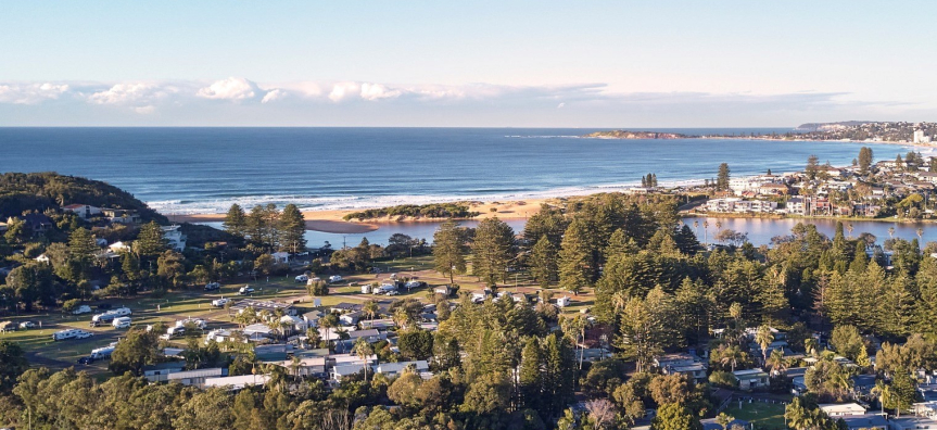 Sydney Lakeside Holiday Park aerial