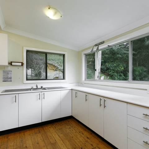 Caretakers cottage kitchen